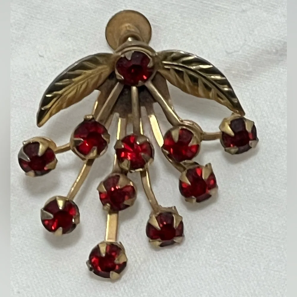 Vintage • Gold Tone Leaf • Garnet Rhinestone • Screw Back Earrings